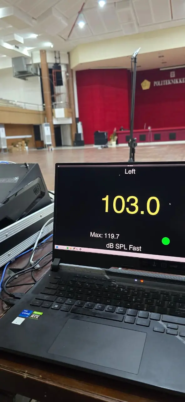 Sewa Laptop + Resolume            (Include : Operator)